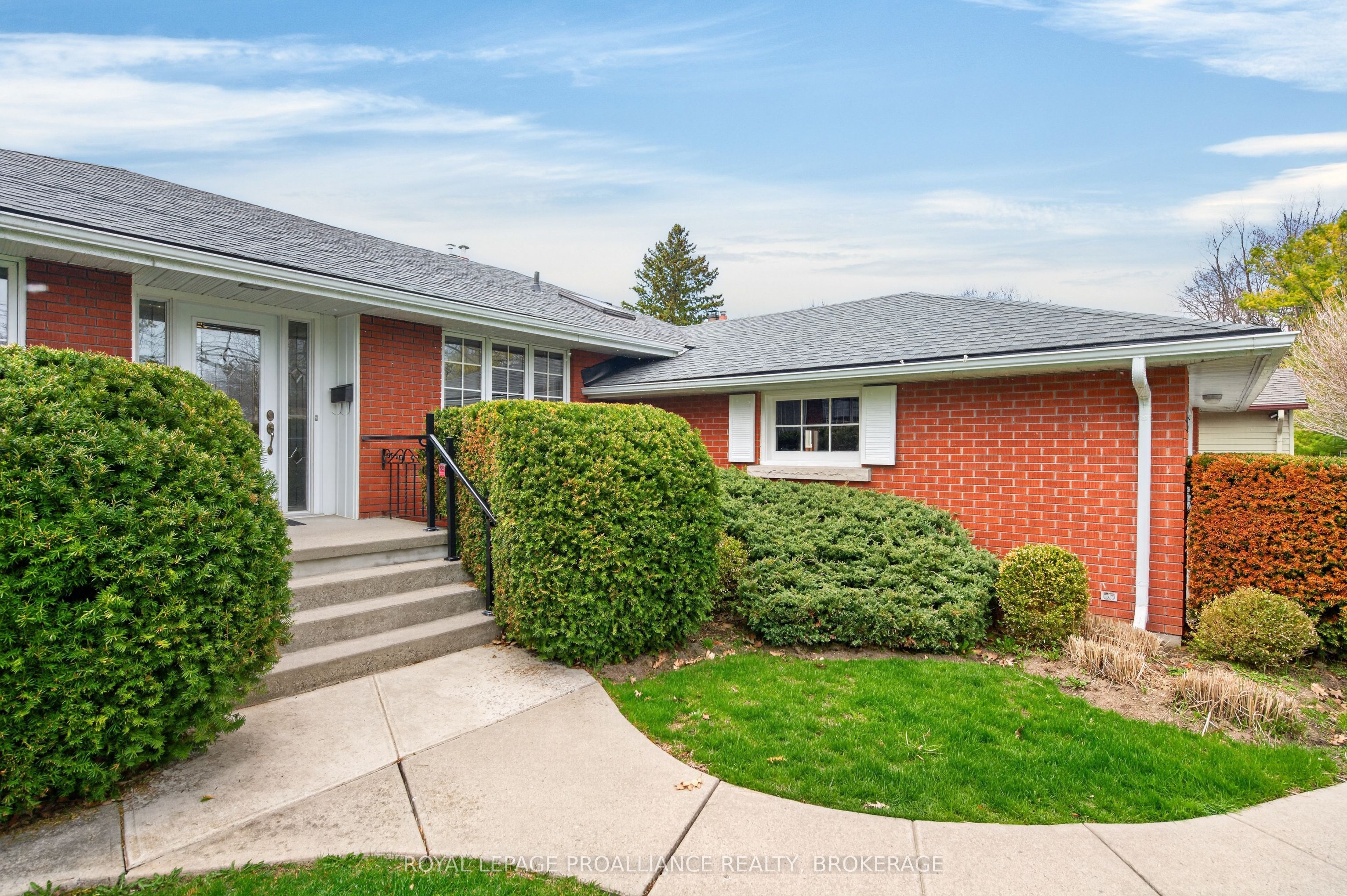Additional image 2 of 31 Jorene Drive, Kingston, ON, K7M 3X5