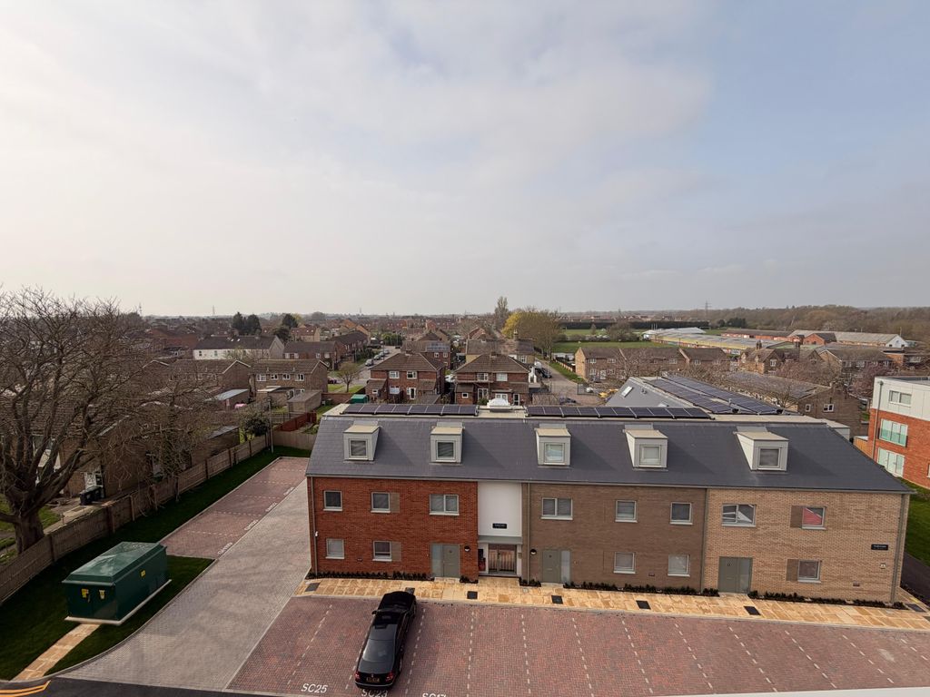 Additional image 10 of 1 bed penthouse to rentGuild House, Oundle Road, Peterborough PE2