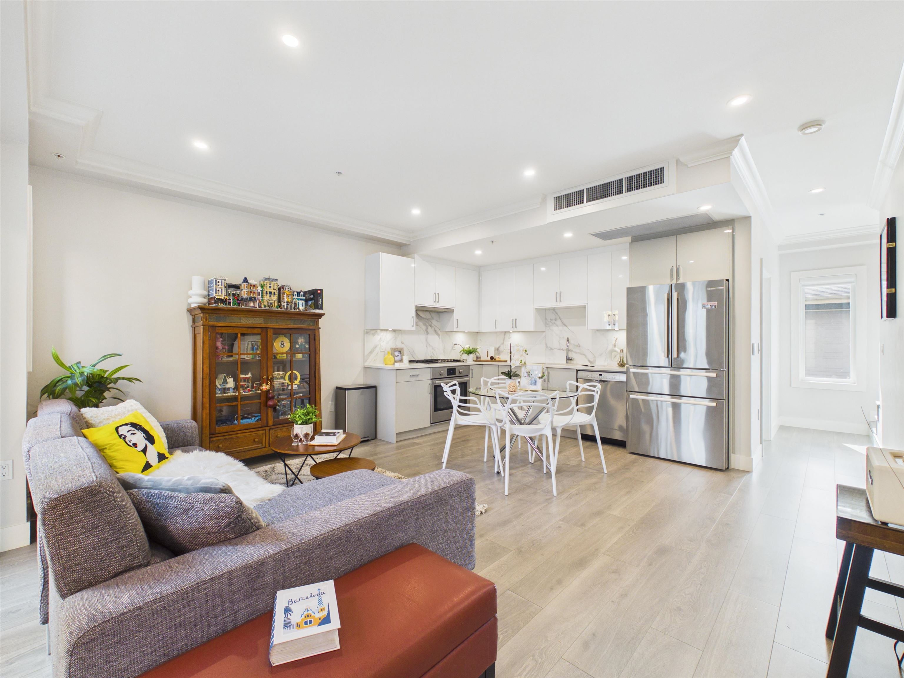 Additional image 4 of 23-7565 Oak Street, Vancouver, BC, V6P 4A4