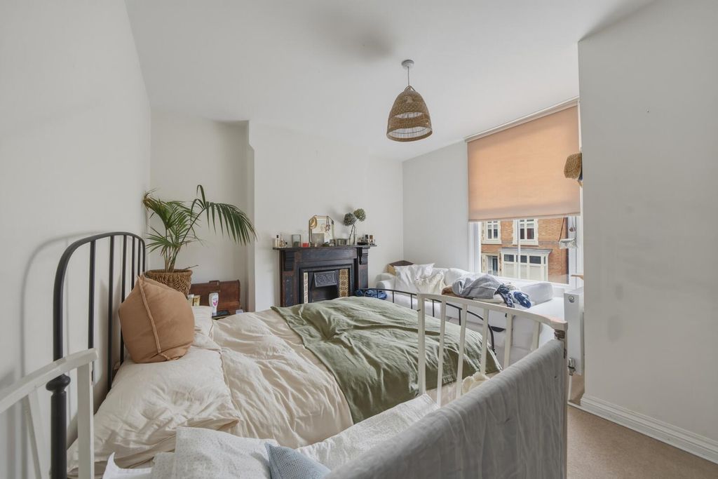 Additional image 7 of 4 bed semi-detached house for saleHighfield Road, West Bridgford, Nottingham NG2