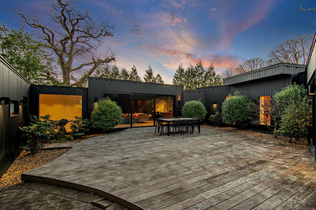 Additional image 23 of 8 bed detached house for saleWells Lane, Ascot, Berkshire SL5