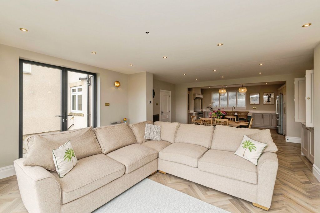 Additional image 17 of 5 bed detached house for saleHoughall, Durham DH1
