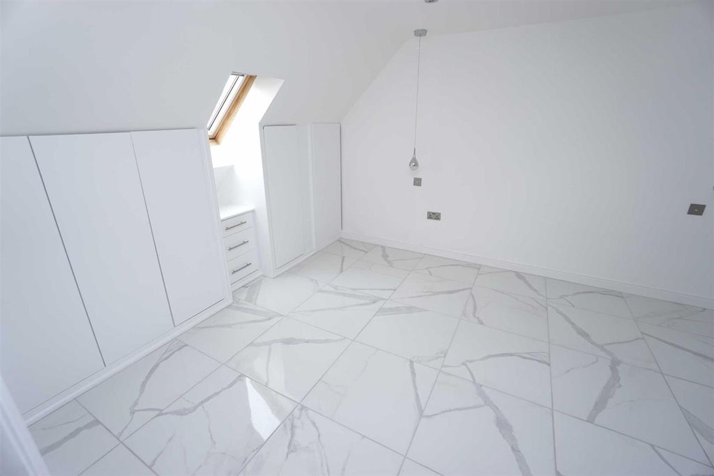 Additional image 18 of 4 bed detached house to rentSutton Park Gardens, Kidderminster DY11