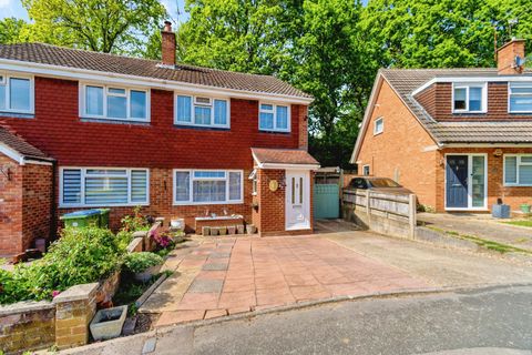 Beaulieu Close, Southampton, Hampshire SO16