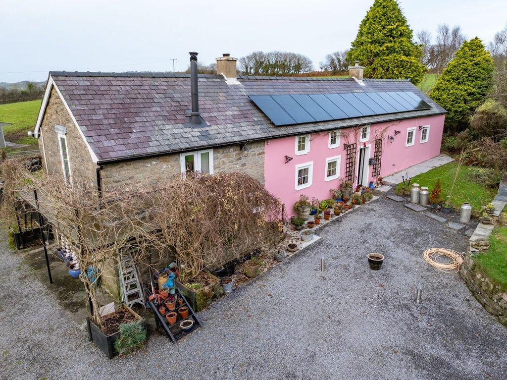 3 bed farm for saleFfostrasol, Llandysul SA44