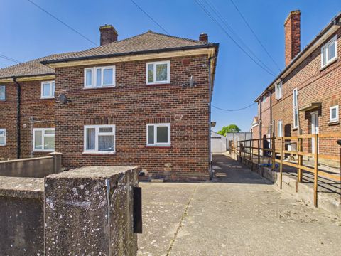Flat 3, East Oxford &amp; Rosehill OX4