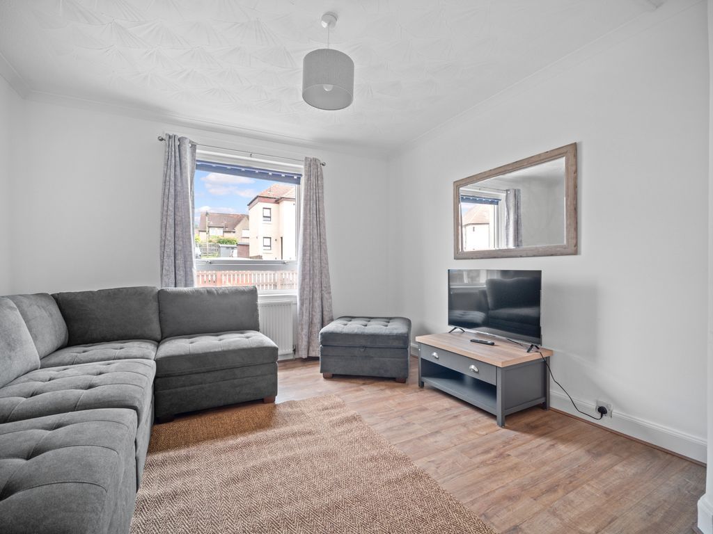 Additional image 2 of 2 bed flat to rentGlebe Road, Whitburn EH47