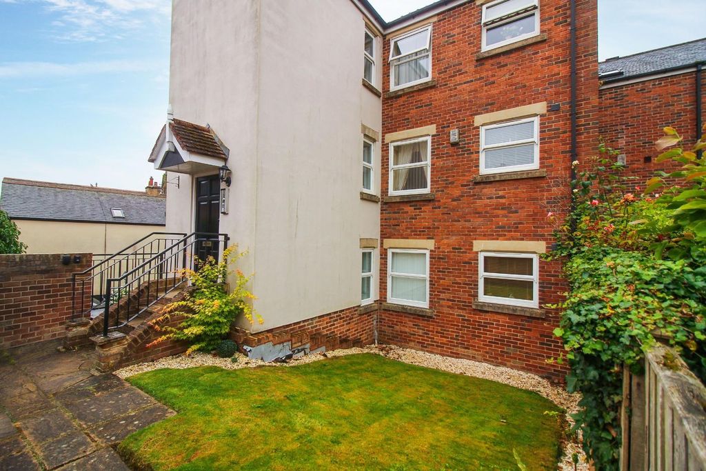 Additional image 10 of 2 bed flat to rentMains Place, Morpeth NE61