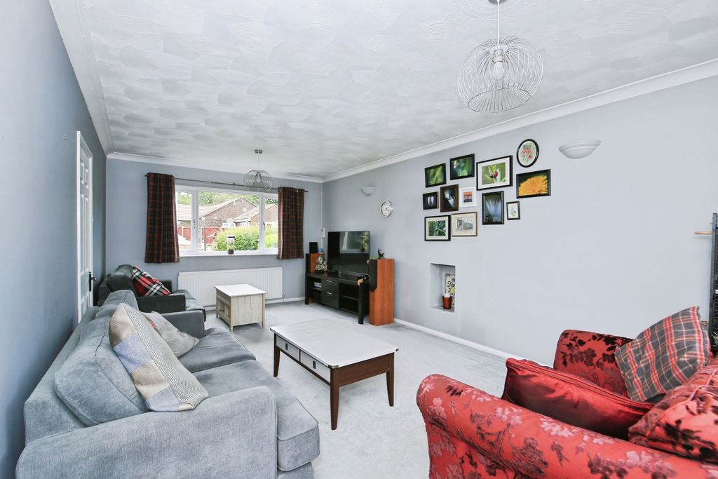 Additional image 5 of 5 bed detached house for saleDanes Close, Peterborough PE1