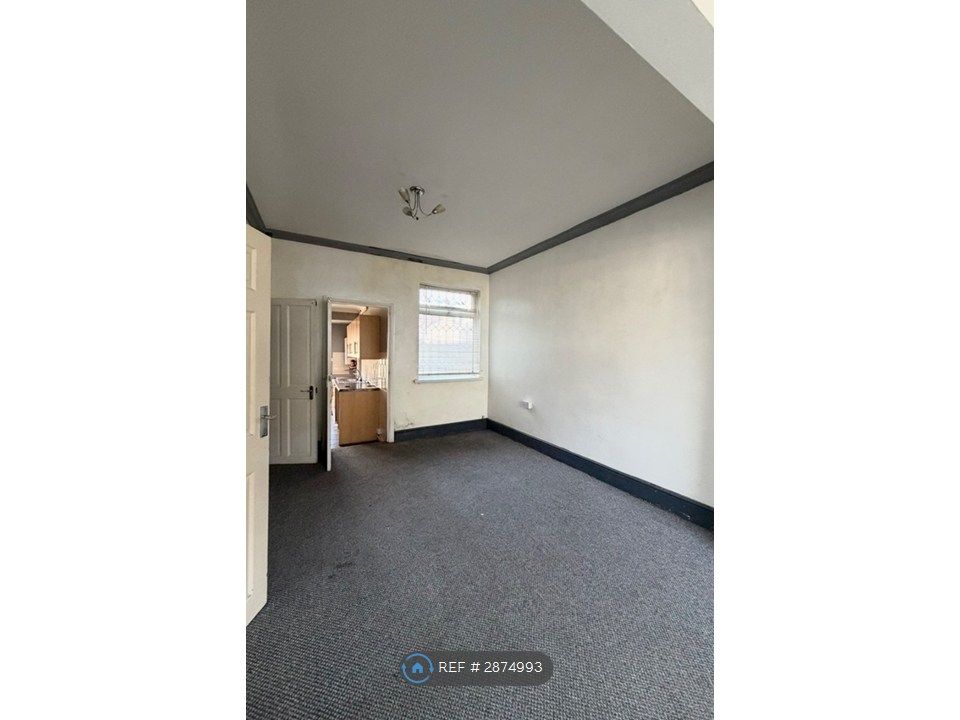 Additional image 4 of 3 bed terraced house to rentDaubney St, Cleethorpes DN35