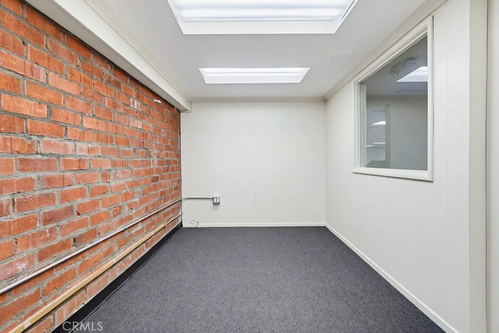 Additional image 46 of 129 W 5th Street, Long Beach, CA 90802