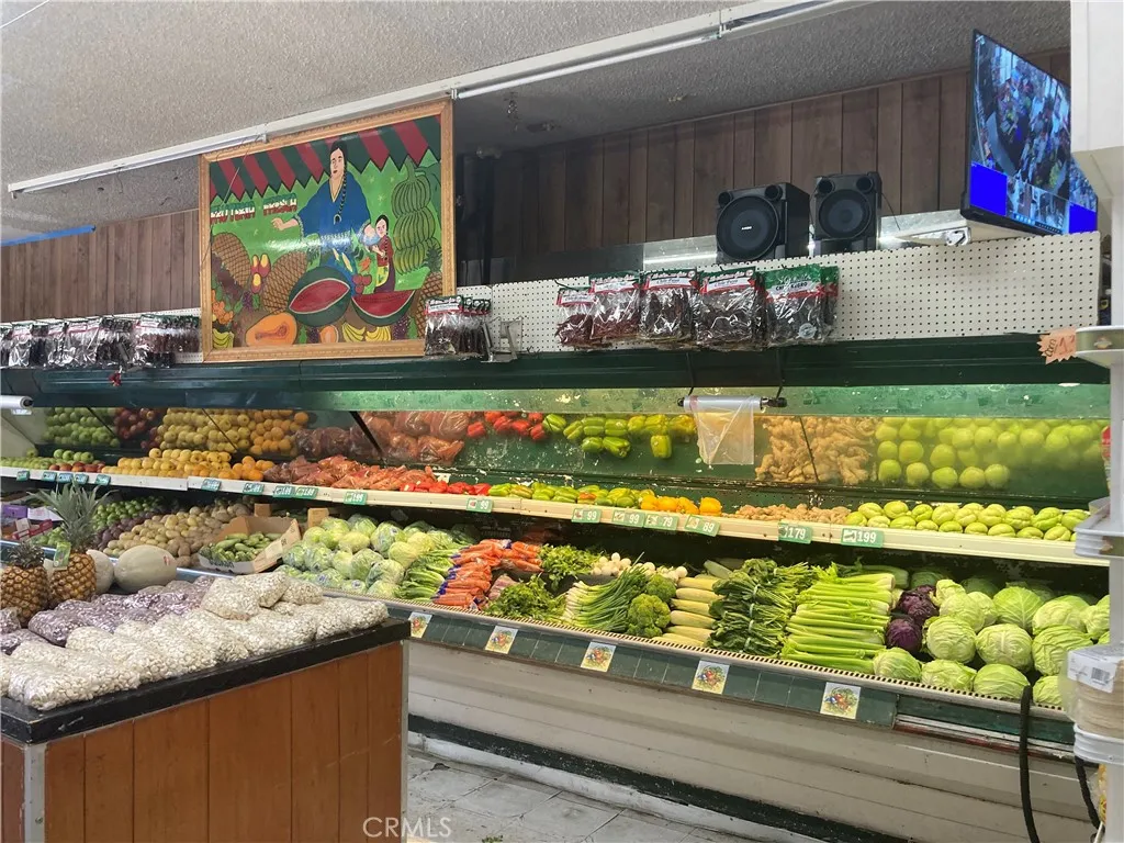 8236 Norwalk Boulevard, Whittier, CA 90606