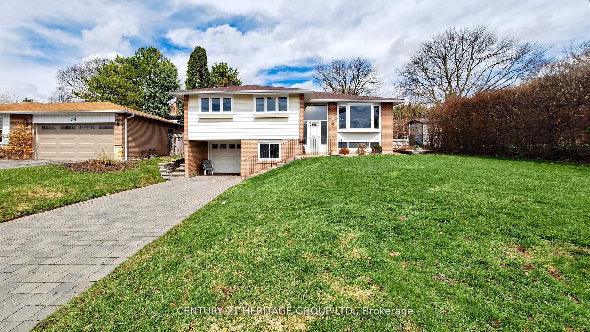 72 Romfield Circuit, Markham, ON, L3T 3H6 photo 2