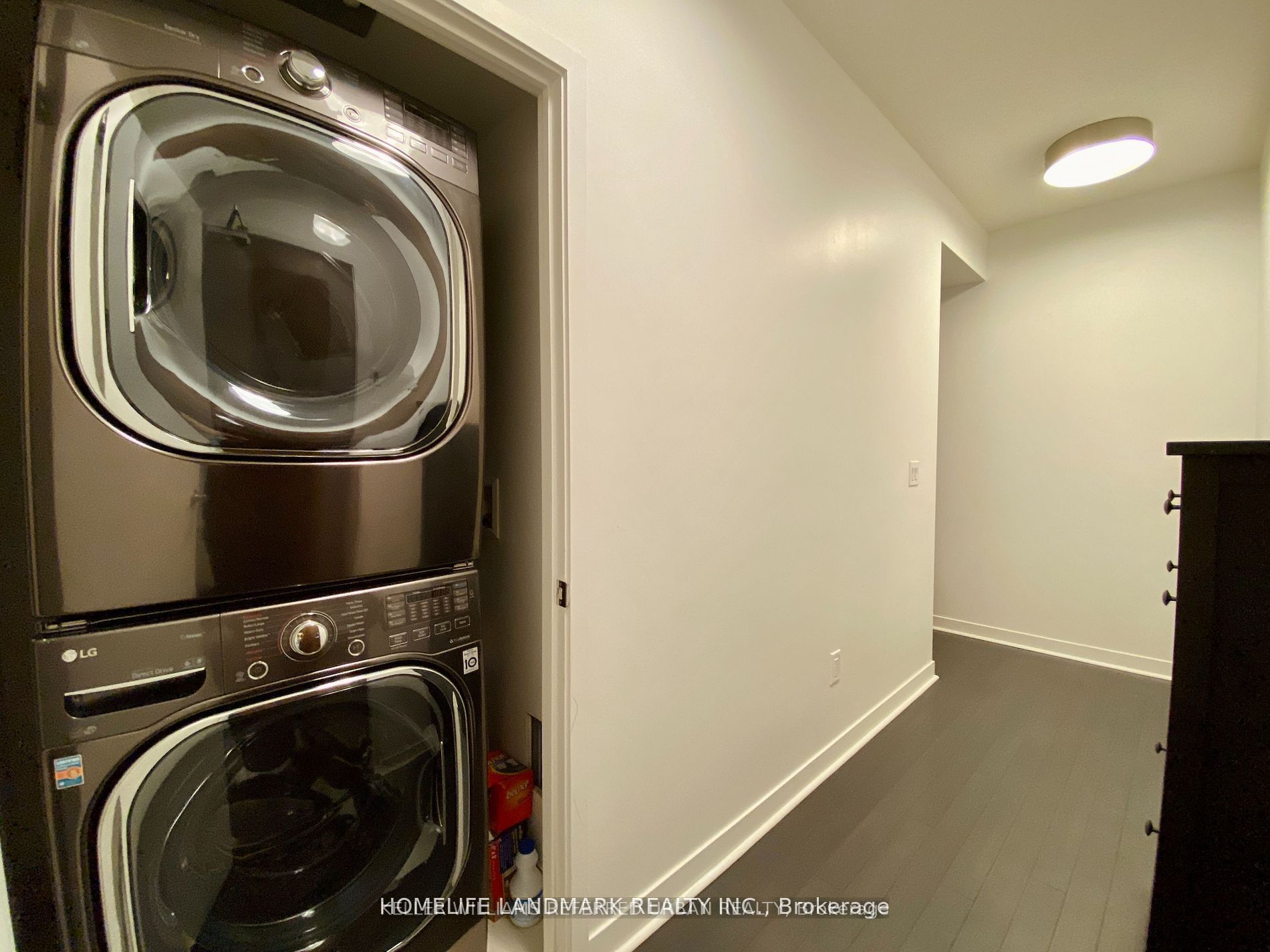 Additional image 5 of 2605-360 Square One Drive, Mississauga, ON, L5B 0G7