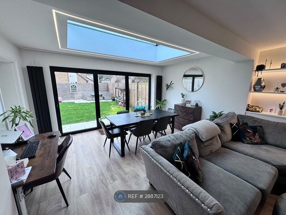 Additional image 7 of 3 bed semi-detached house to rentFokerham Road, Thatcham RG19