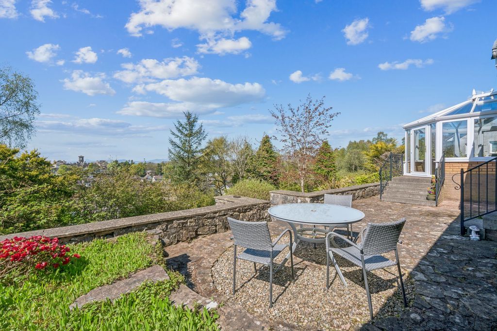 Additional image 3 of 4 bed detached bungalow for saleLeighton Avenue, Dunblane FK15