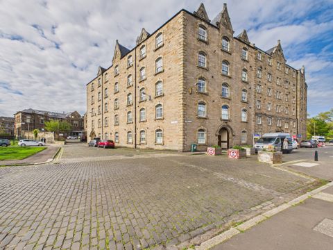 Johns Place, Leith Links, Edinburgh EH6