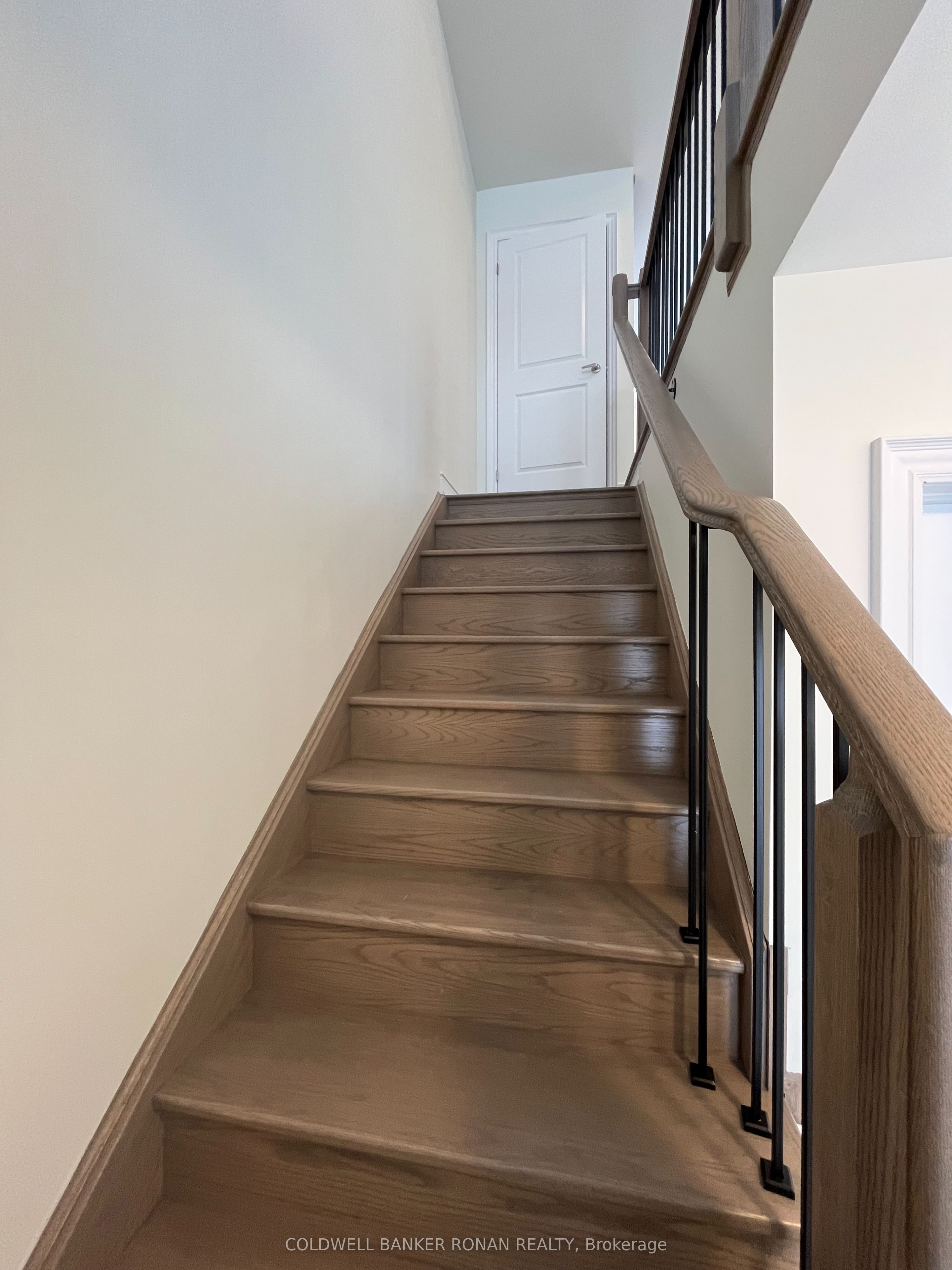 Additional image 5 of 13 Elgin Court, Bradford West Gwillimbury, ON, L3Z 4R1