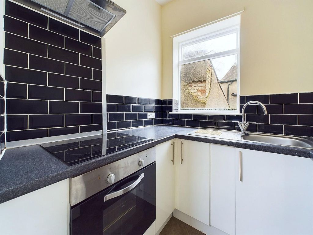 Additional image 8 of 2 bed flat to rentMarket Place, Wirksworth DE4