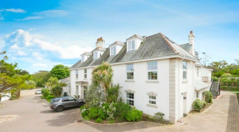 2 bed flat to rentChurch Lane, Lelant St. Ives TR26