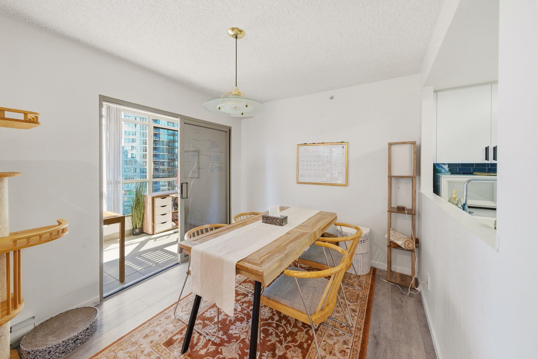 Additional image 4 of 1705-867 Hamilton Street, Vancouver, BC, V6B 6B7