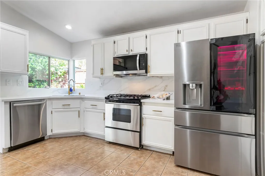 Additional image 6 of 16366 W Sun Canyon St, Riverside, CA 92503