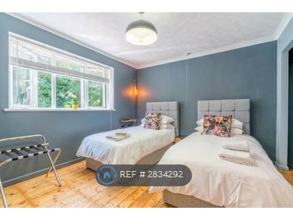 Additional image 18 of 4 bed terraced house to rentShenton Close, Swindon SN3