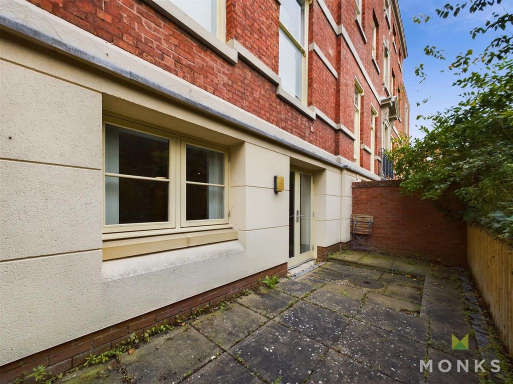 Additional image 10 of 1 bed flat for saleThe Monklands, Abbey Foregate, Shrewsbury SY2