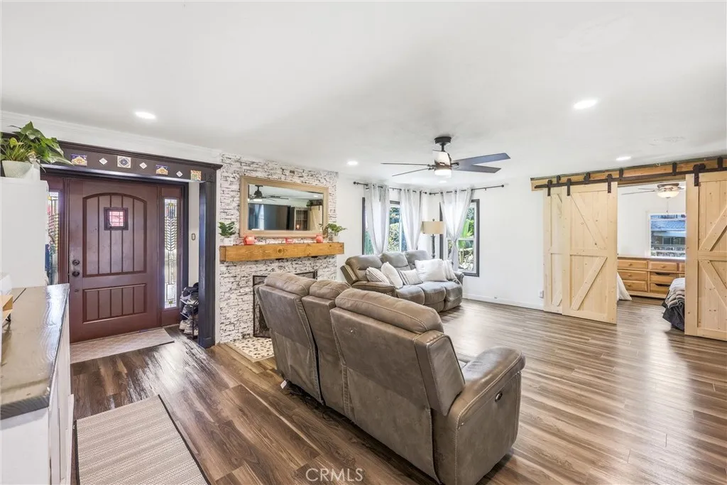 Additional image 3 of 33538 Colorado St, Yucaipa, CA 92399
