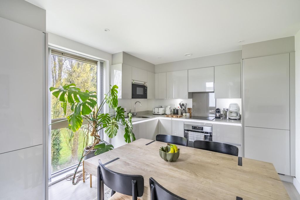 Additional image 4 of 2 bed flat for saleClock Tower Way, York YO23