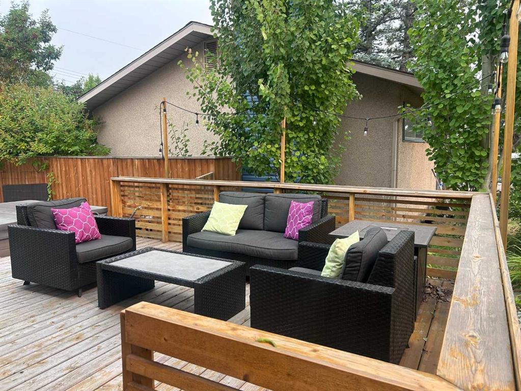 Additional image 4 of 5923 Londonderry Crescent SW, Calgary, AB, T3E 5X7