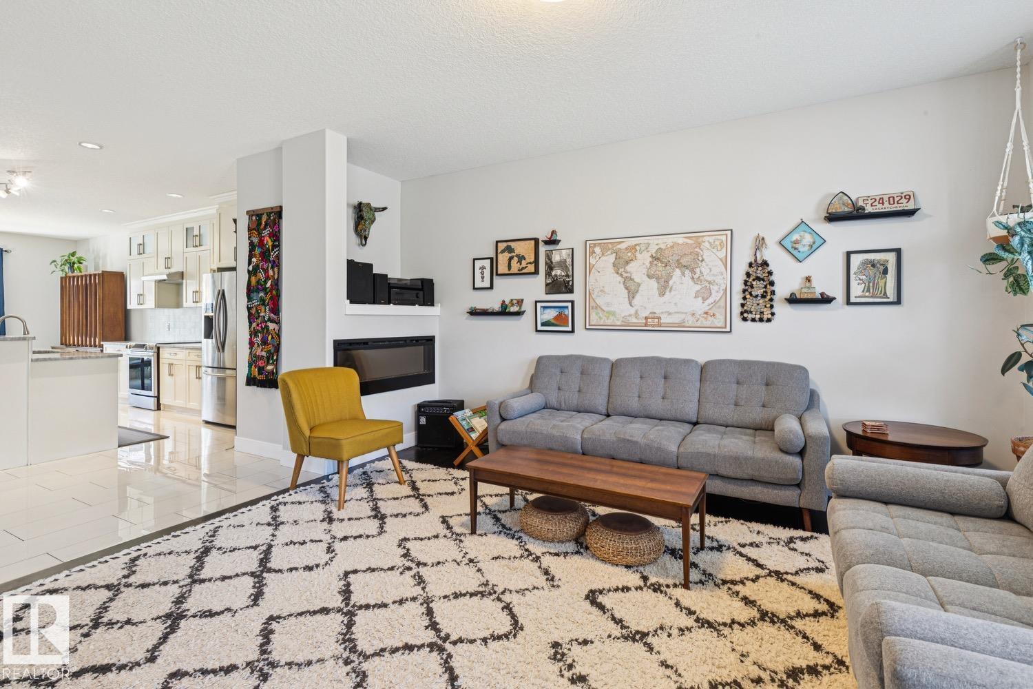 Additional image 3 of 9919 79 Street NW, Edmonton, AB, T6A3G2