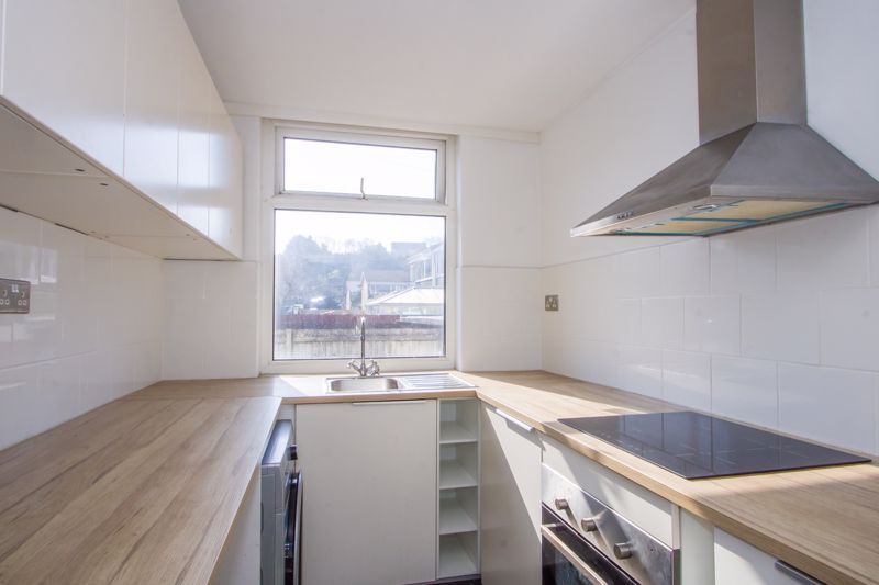 Additional image 3 of 2 bed flat to rentBridge Street, Penarth CF64