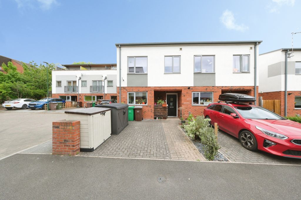 Additional image 20 of 3 bed semi-detached house for saleTasmania Close, Nottingham NG2