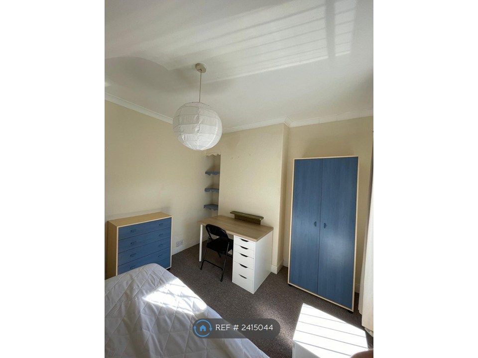 Additional image 8 of 4 bed terraced house to rentMeadow St, Pontypridd CF37