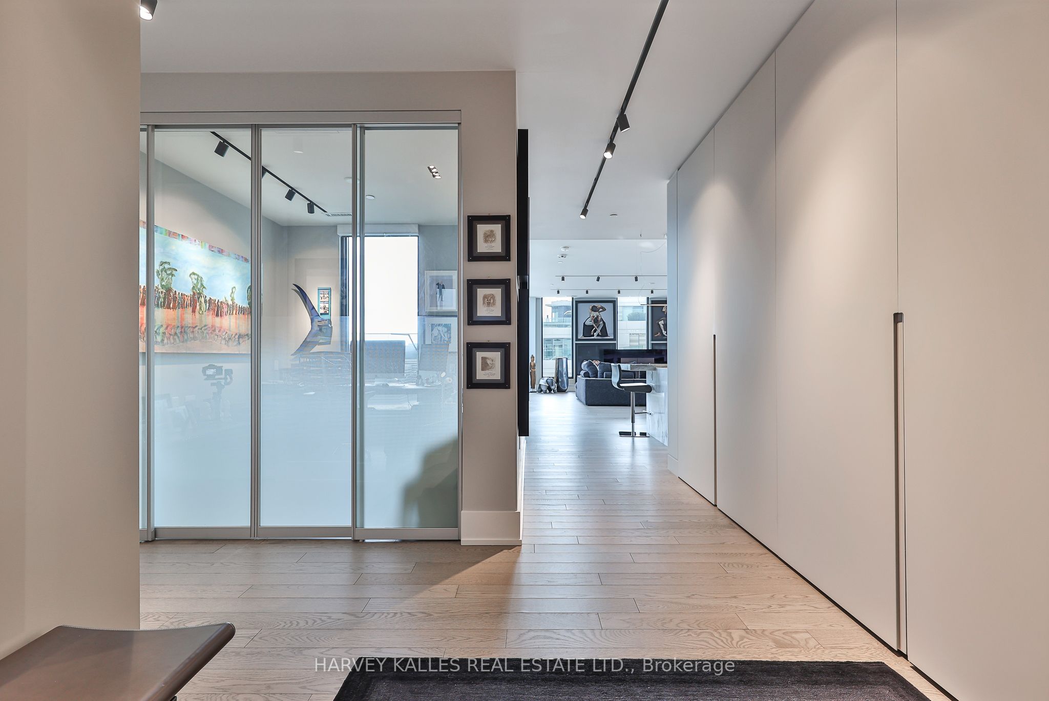 Additional image 4 of 1012-118 Merchants' Wharf N/a, Toronto, ON, M5A 0L3