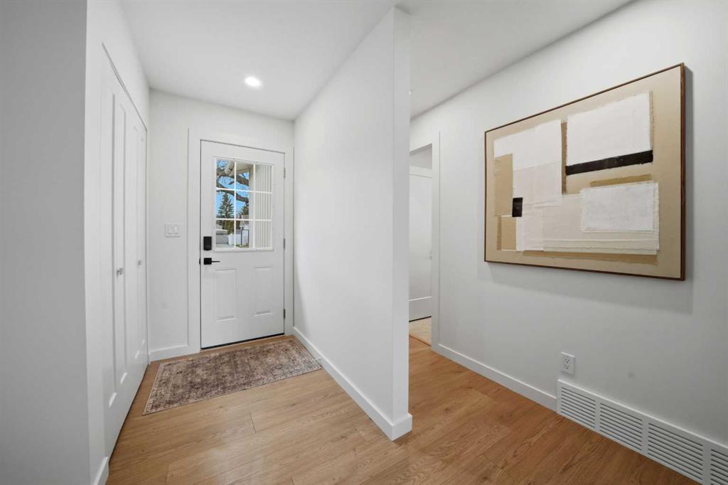 Additional image 3 of 19 Spencer Street, Red Deer, AB, T4N0B1