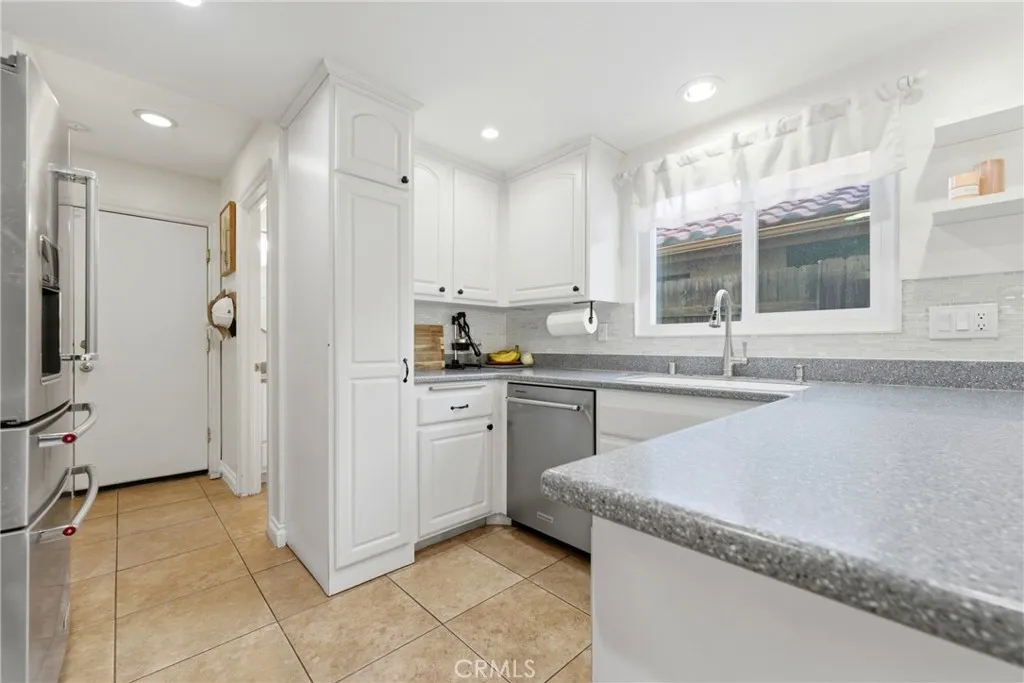 Additional image 15 of 2354 Fan Palm Dr, Corona, CA 92879