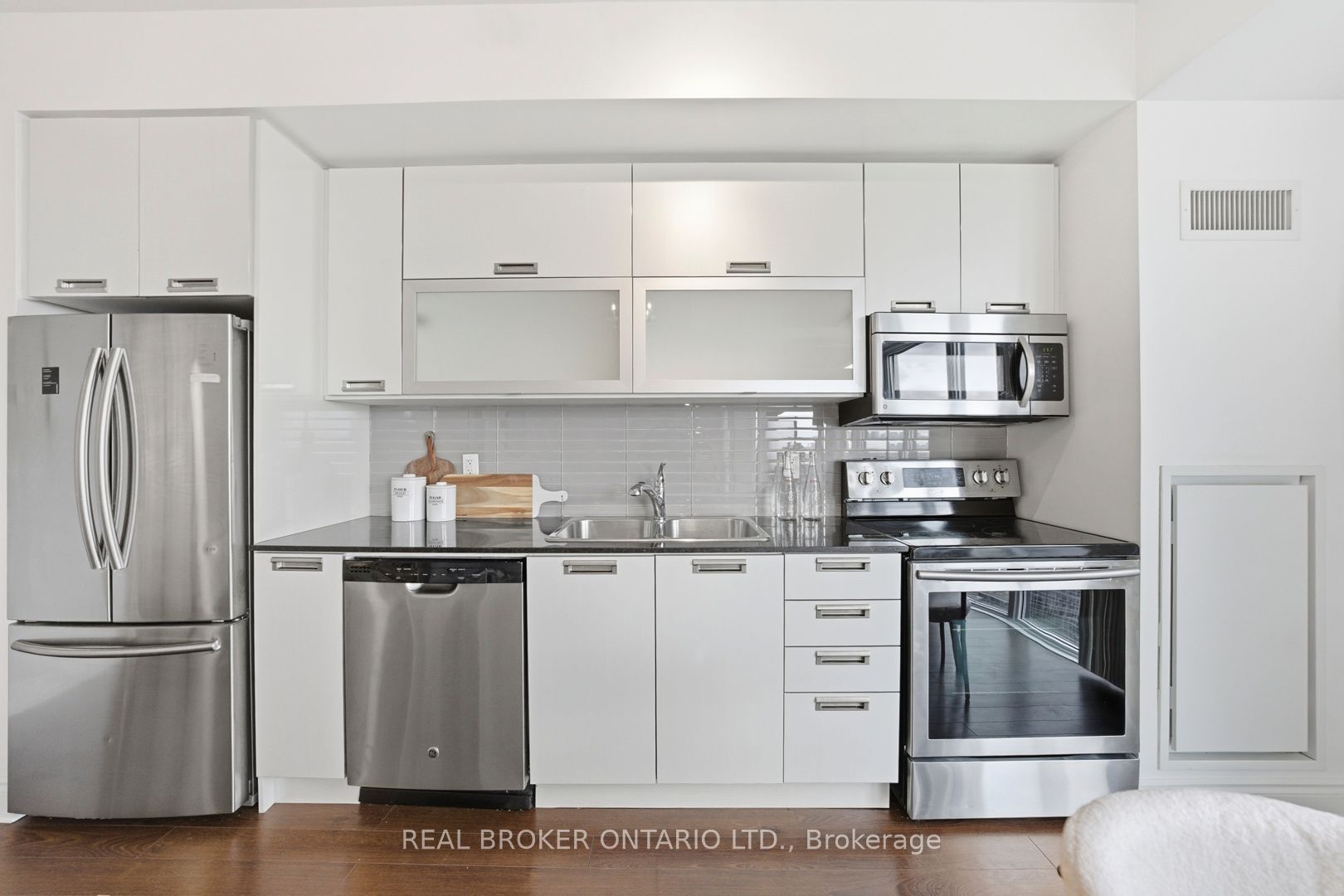 Additional image 3 of 2608-28 Ted Rogers Way, Toronto, ON, M4Y 2J4