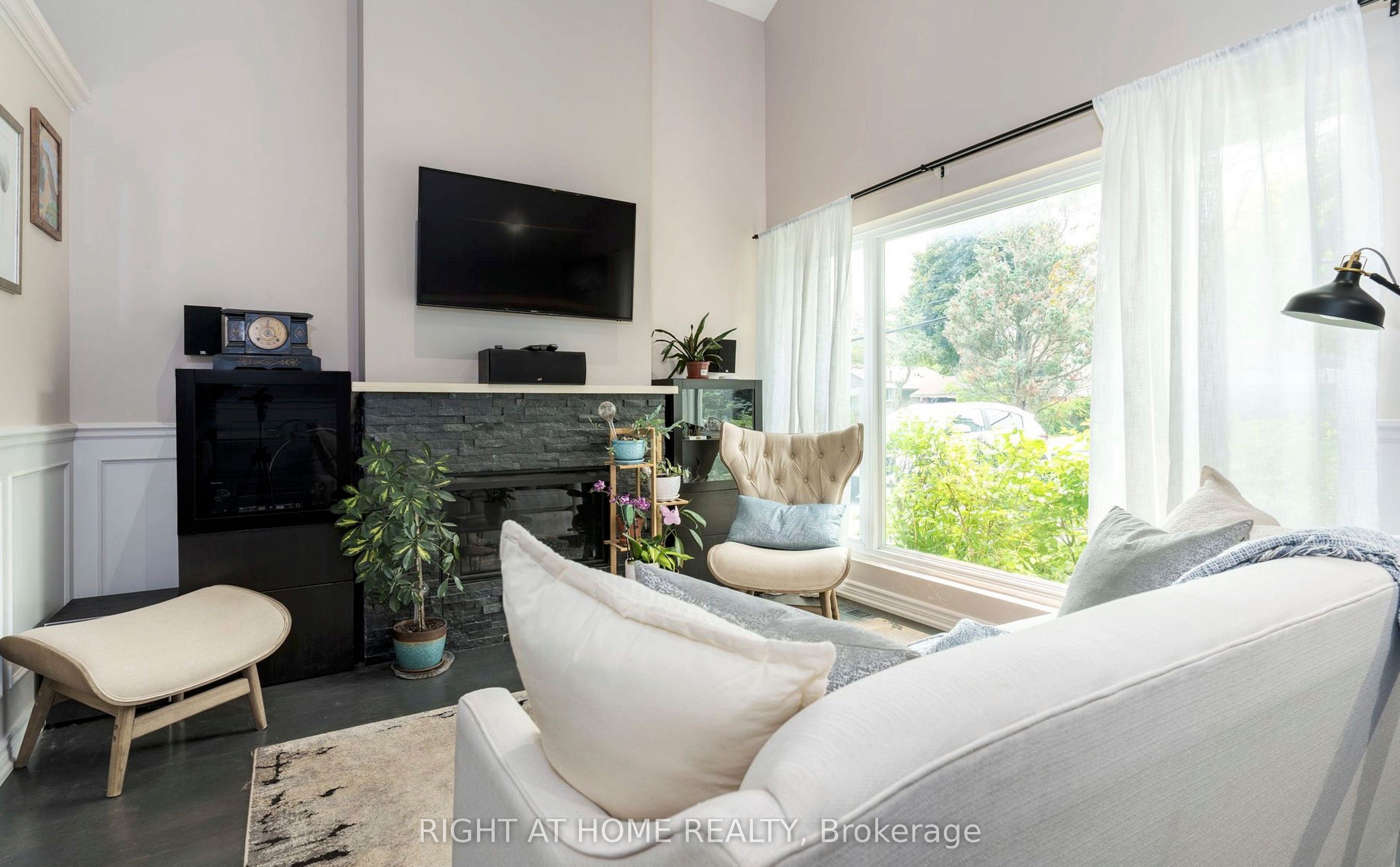 60 Brookridge Drive, Toronto, ON, M1P 3M5 photo 4