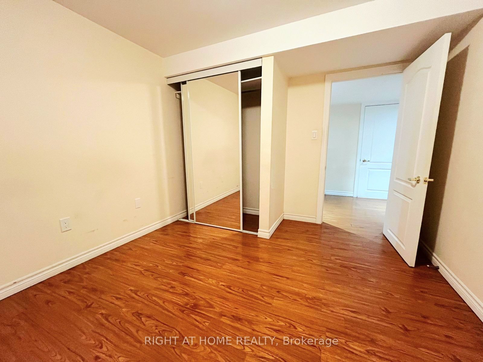 Additional image 4 of Bsmt-3336 Raindance Crescent, Mississauga, ON, L5N 8L8