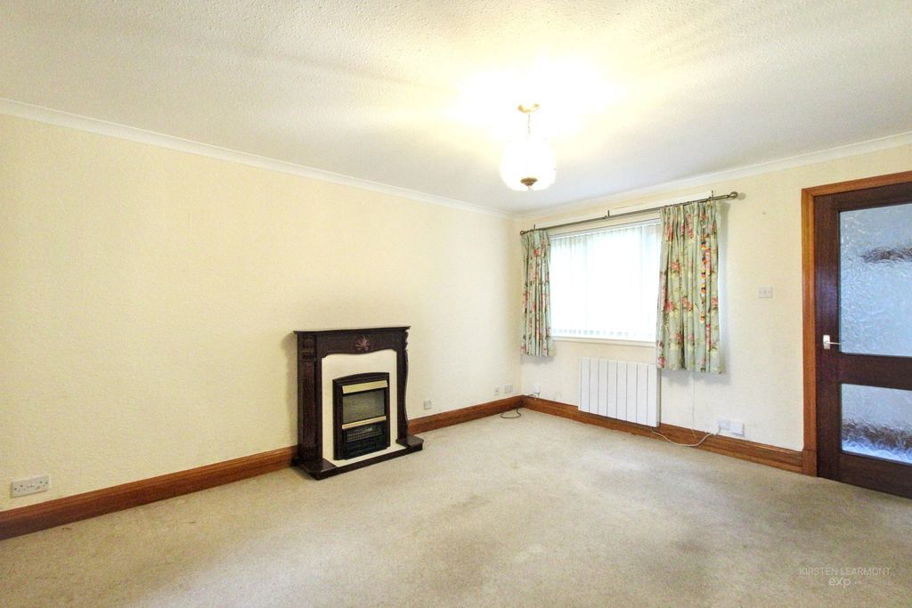 Additional image 2 of 2 bed flat for saleKirkpatrick Court, Dumfries DG2