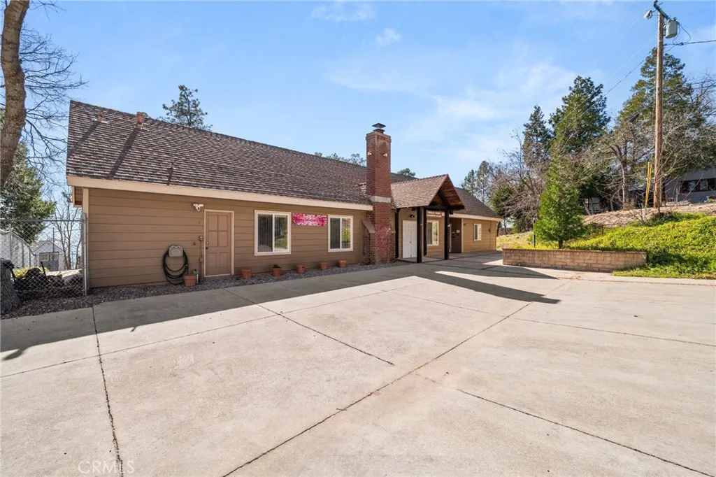 Additional image 56 of 1 Sunny Slope Dr, Running Springs, CA 92382