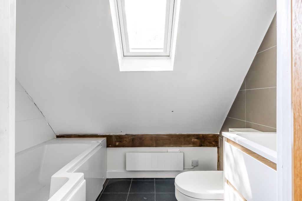Additional image 40 of 4 bed detached house to rentShovelstrode Lodge, Shovelstrode Lane, East Grinstead RH19