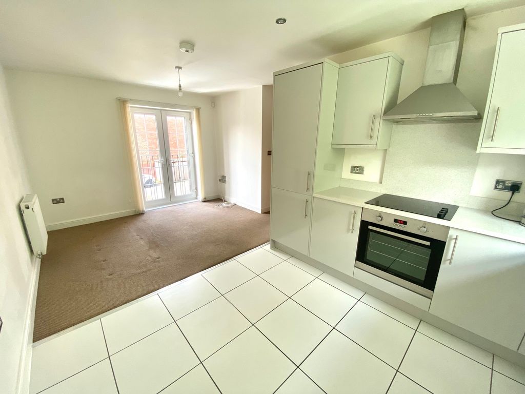 Additional image 3 of 2 bed flat to rentCavendish Court, Neston CH64