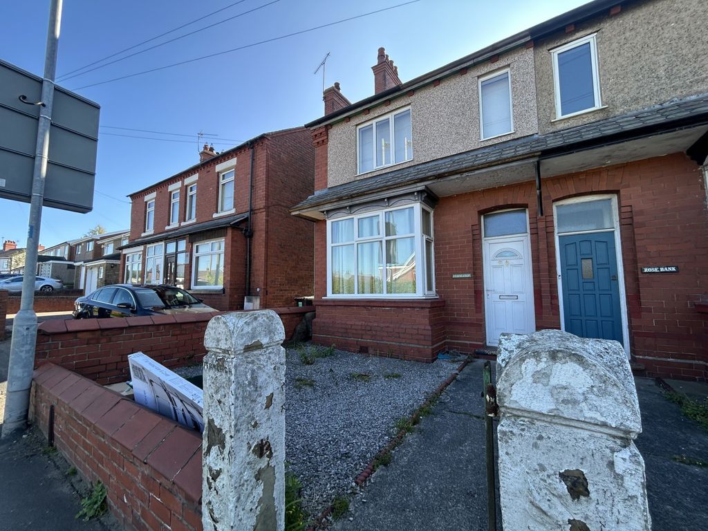 Room to rentNew Road, Wrexham LL11