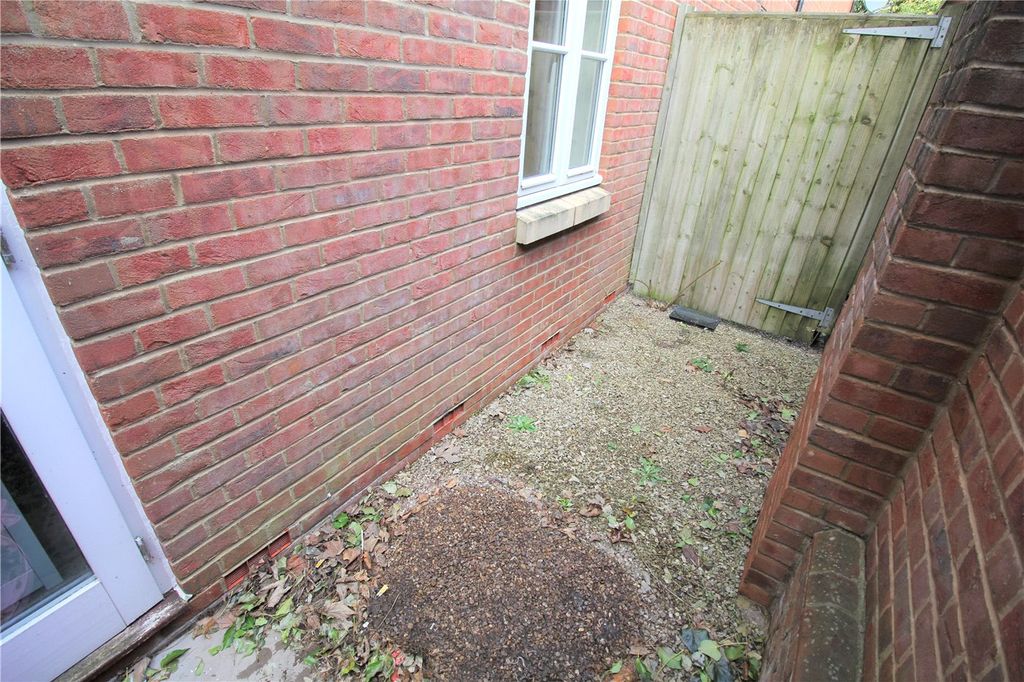 Additional image 7 of 2 bed flat to rentHanover Street, Cheltenham, Gloucestershire GL50