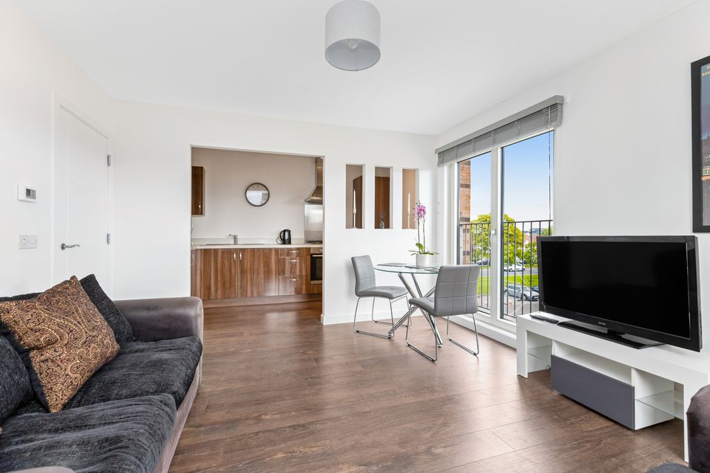 Additional image 3 of 2 bed flat for sale21/8 Muirhouse Parkway, Muirhouse, Edinburgh EH4