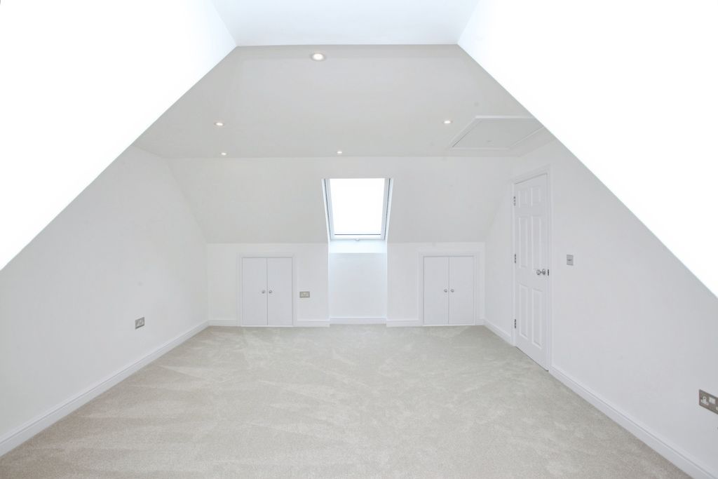 Additional image 49 of 5 bed detached house for saleMons Close, Newport NP20