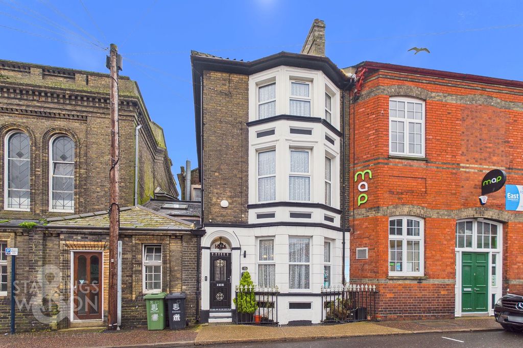 Additional image 25 of 4 bed terraced house for saleDeneside, Great Yarmouth NR30